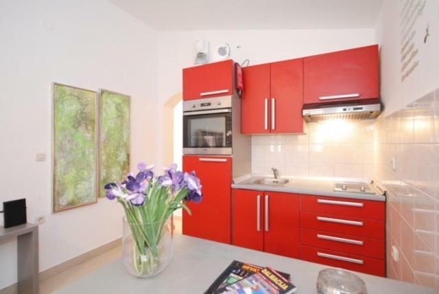 Apartment Iris *